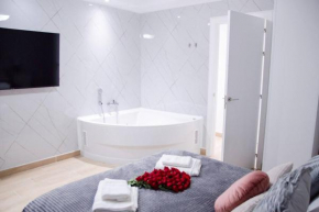 ROOM D Estudio para adultos, Torremolinos